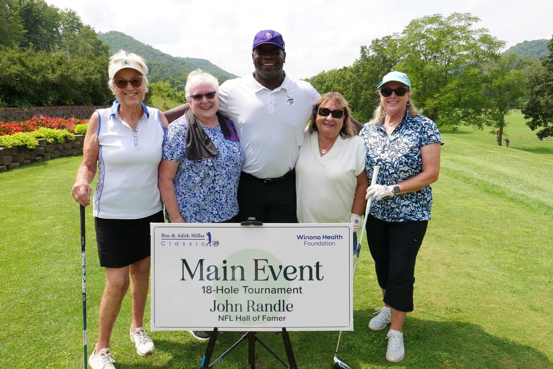 Ben &Amp;Amp; Adith Miller Classic 40 P1023939 Scaled