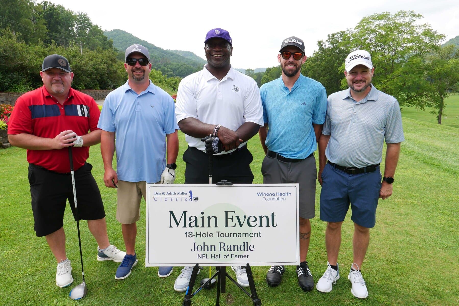 Ben &Amp;Amp; Adith Miller Classic 42 P1023945 Scaled