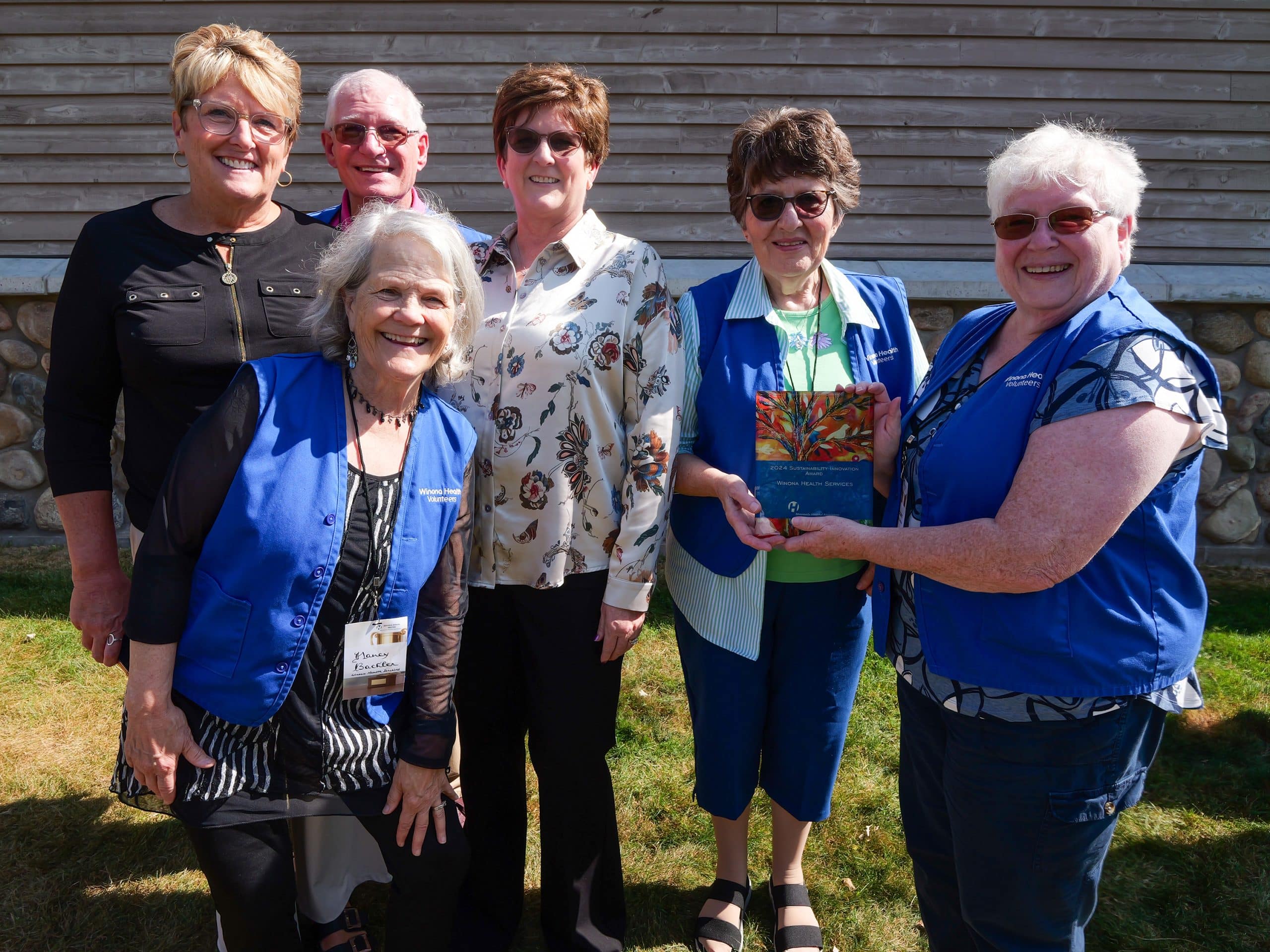 Community Report 2024 40 Mha 2024 Sustainability Award Volunteers Web Scaled 1